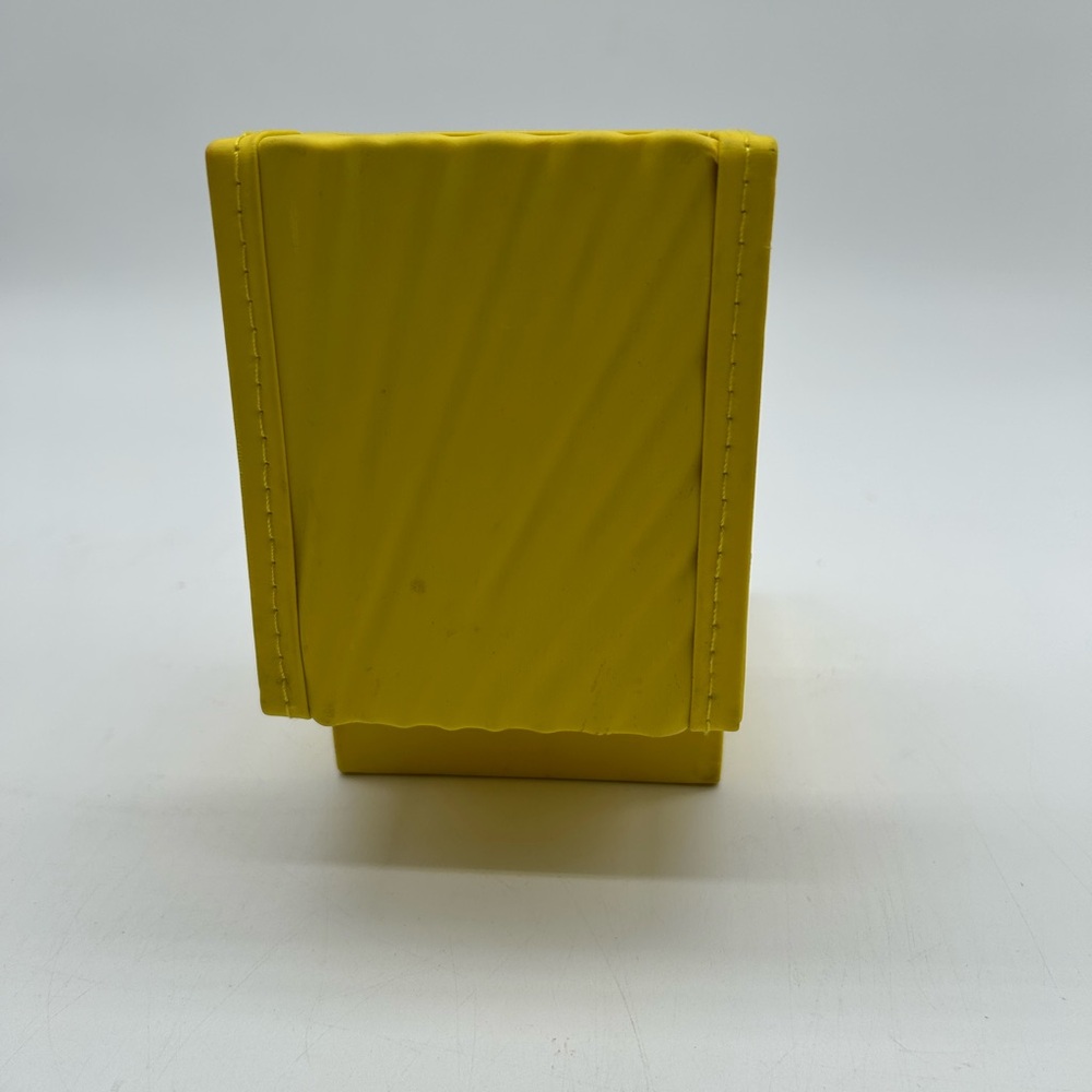 Invicta Authentic Yellow Watch Box Storage Presentation Display - Picture 9 of 11